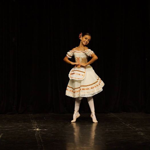 Bailarina de Taubaté Camila Maluf conquista duas premiações no Festival de Joinville