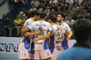 Taubaté Vôlei está a uma vitória da semifinal da Superliga