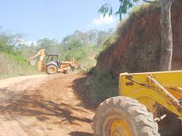 Estradas da zona rural de Taubaté recebem melhorias