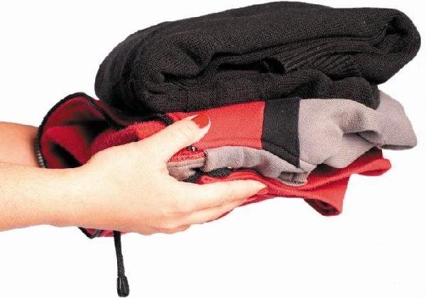 Campanha do Agasalho percorre bairro da Gurilândia