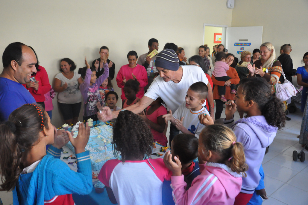 CRAS São Gonçalo comemora 3 anos de implantação com festa em Taubaté