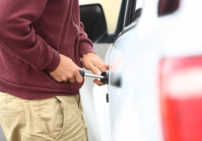 Furtos e roubos de veículos:400/mês no Vale