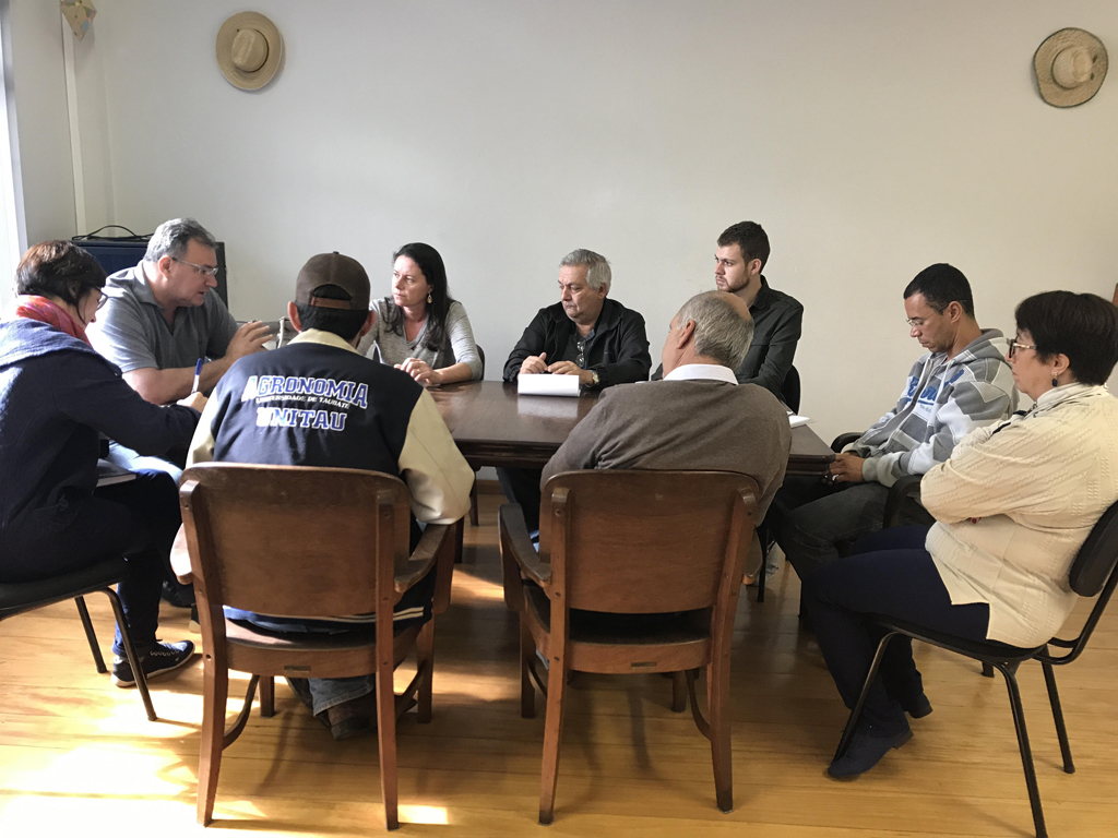 Comitê participa da revisão dos planos de saneamento dos municípios