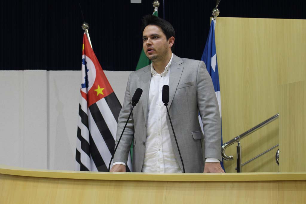 Projeto de aplicação de multas nos trotes destinados ao SAMU, PM e Bombeiros é sancionado