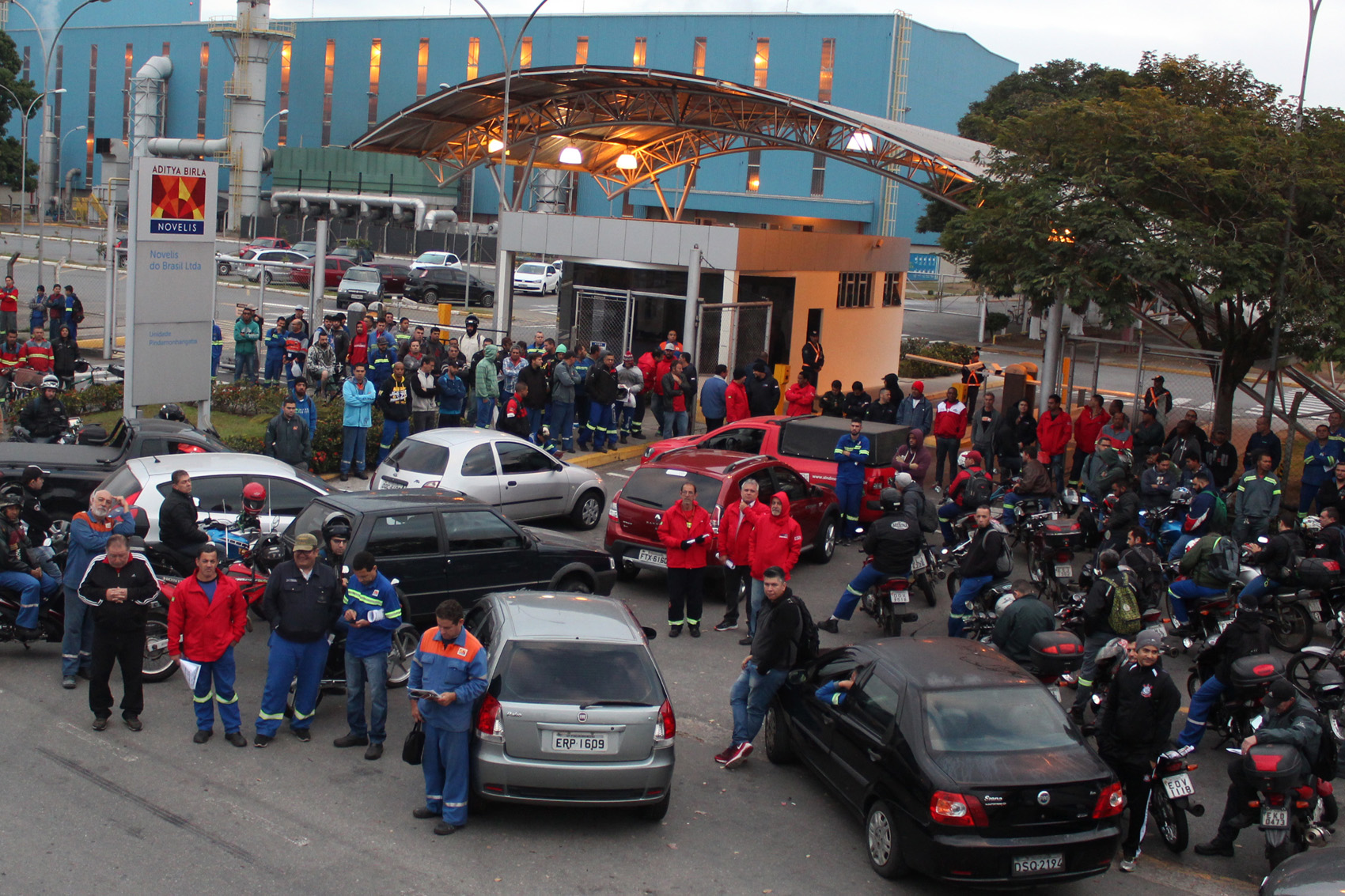 4.700 metalúrgicos já fizeram paralisações pela Campanha Salarial em Pindamonhangaba