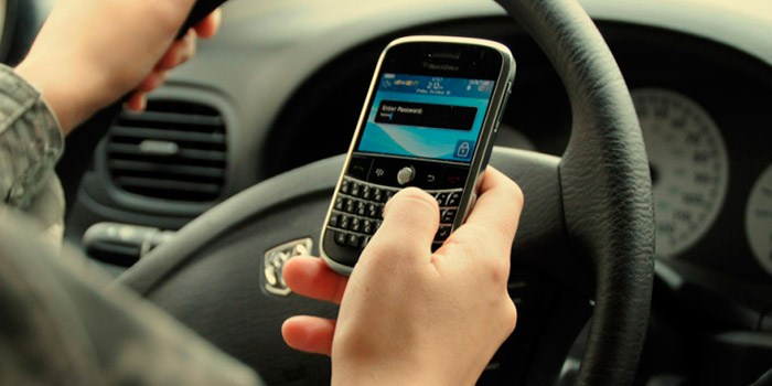 Celular pode ser distração perigosa