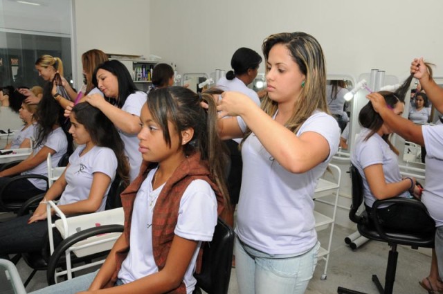 Escolas do Trabalho abrem 80 vagas para cursos profissionalizantes gratuitos