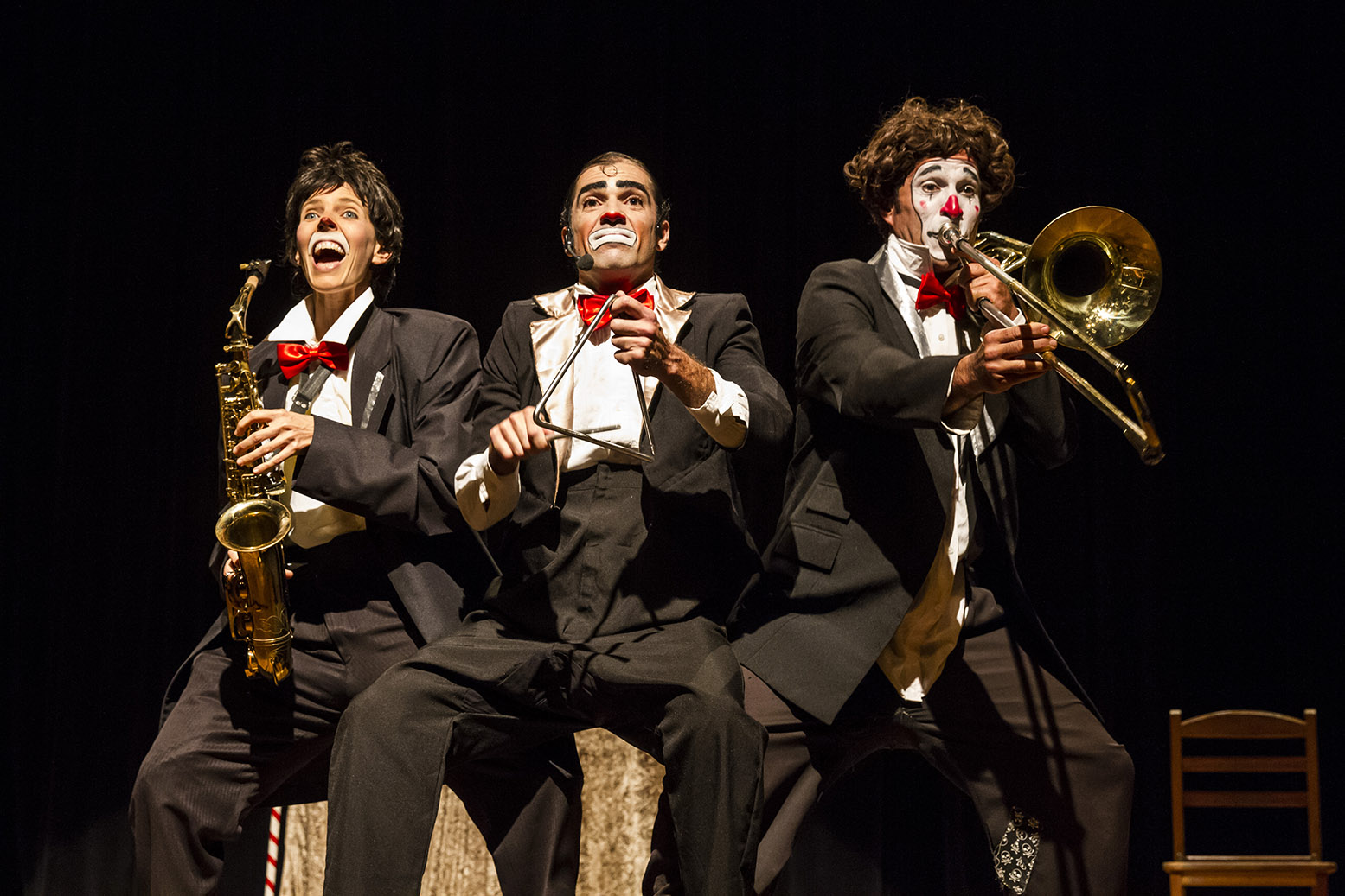 Feriado tem dança, circo, oficina e muito mais no Sesc Taubaté