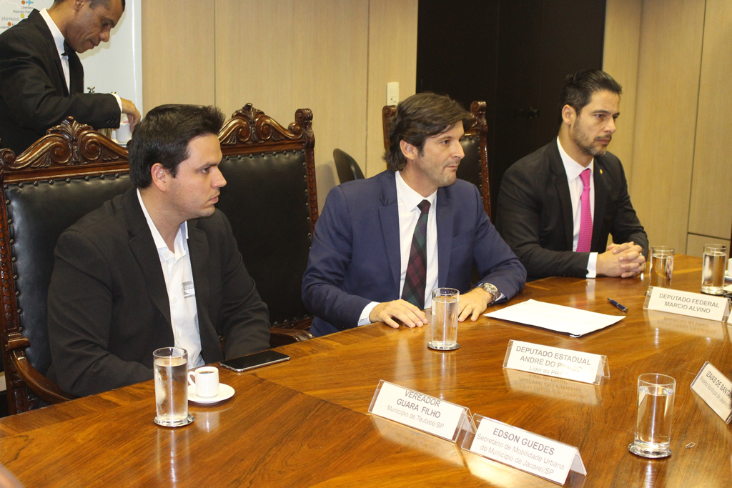 Verba de 100 mil reais de emenda parlamentar com destino a APAE chega ao município de Taubaté