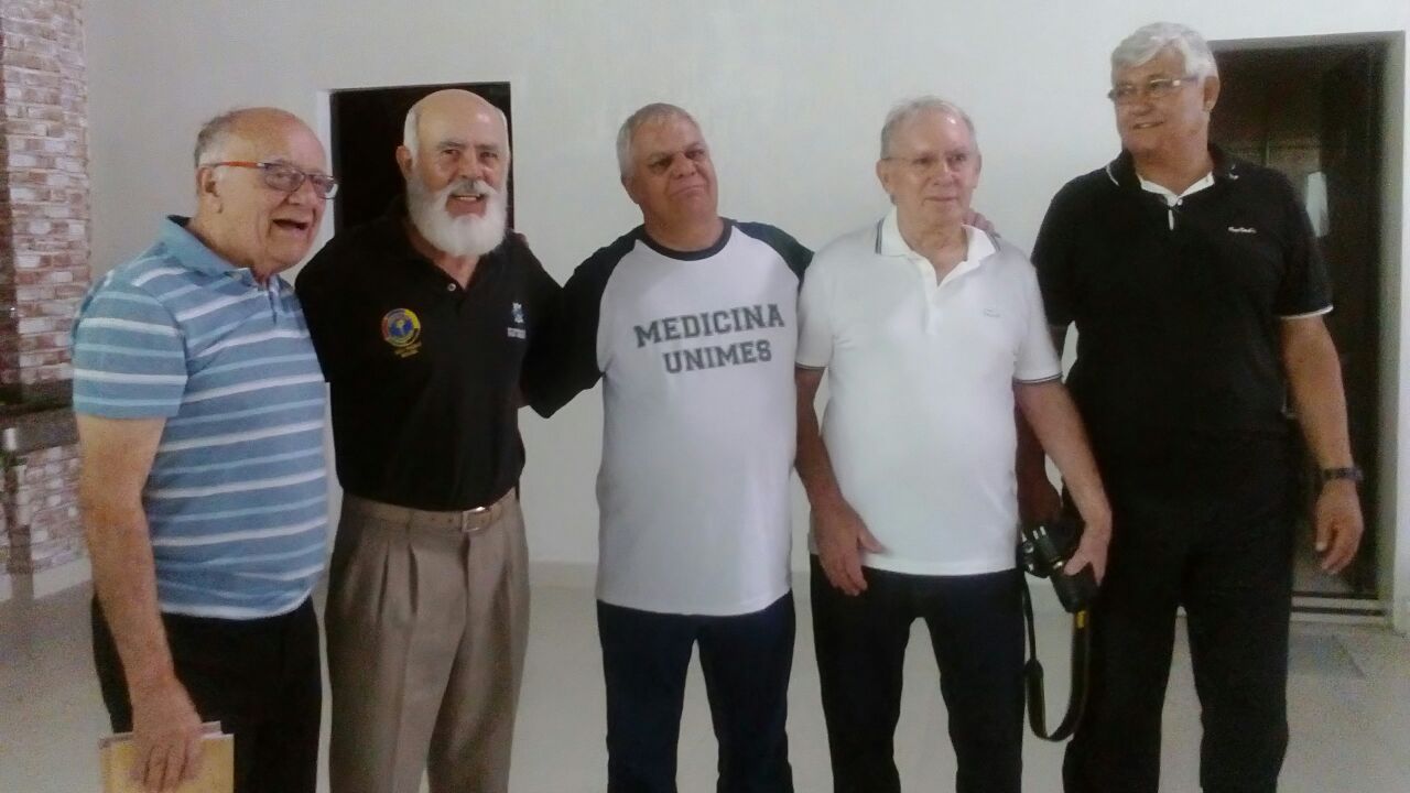 Cel. Lamarque Monteiro lança livro com histórias da Caserna