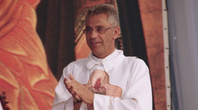 Começa processo de beatificação de Pe. Léo