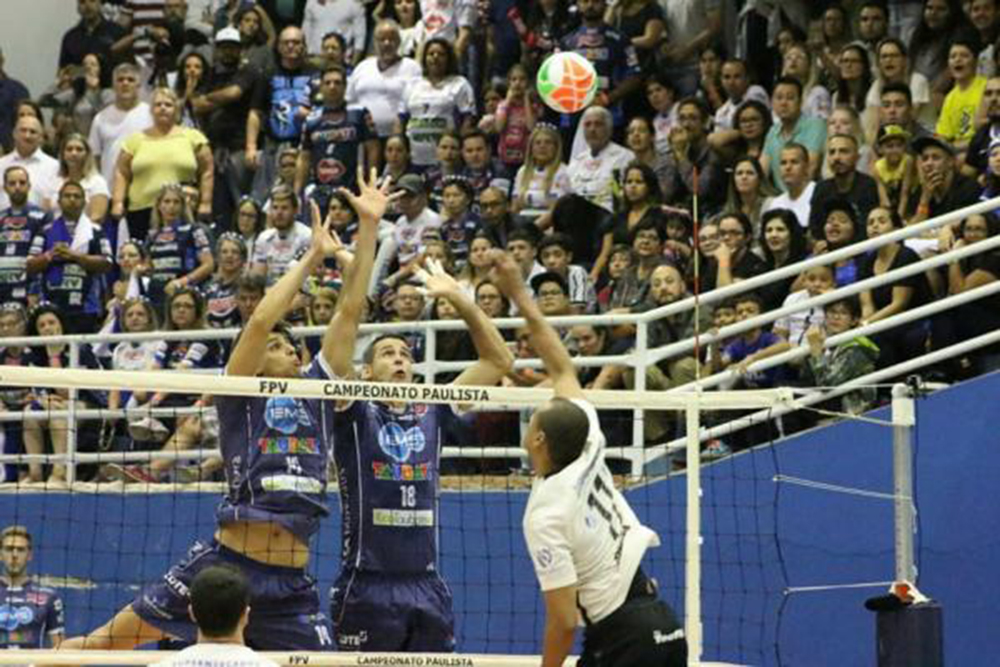 Vôlei Taubaté é Tetra
