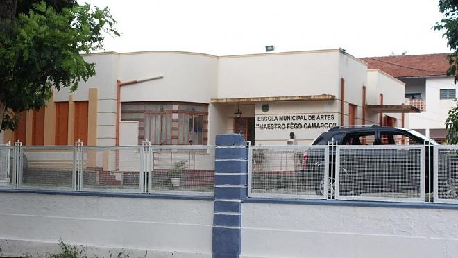 Escola Fêgo Camargo promove Expogem