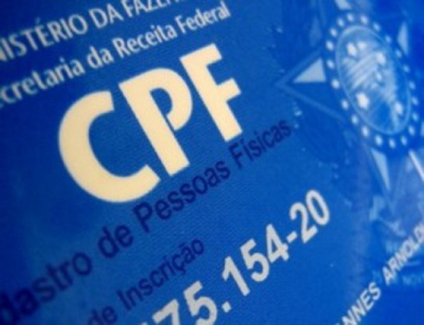 14 % da população brasileira está com CPF suspenso