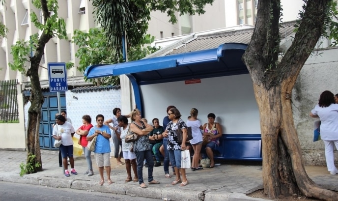 Programa “Adote um ponto de ônibus” em Taubaté é sancionado