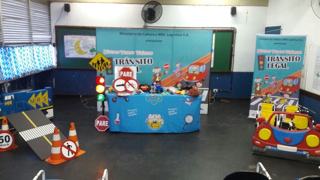 Peça gratuita sobre trânsito seguro se apresenta em Taubaté