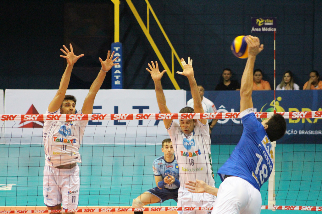 EMS Taubaté Funvic x Montes Claros neste domingo