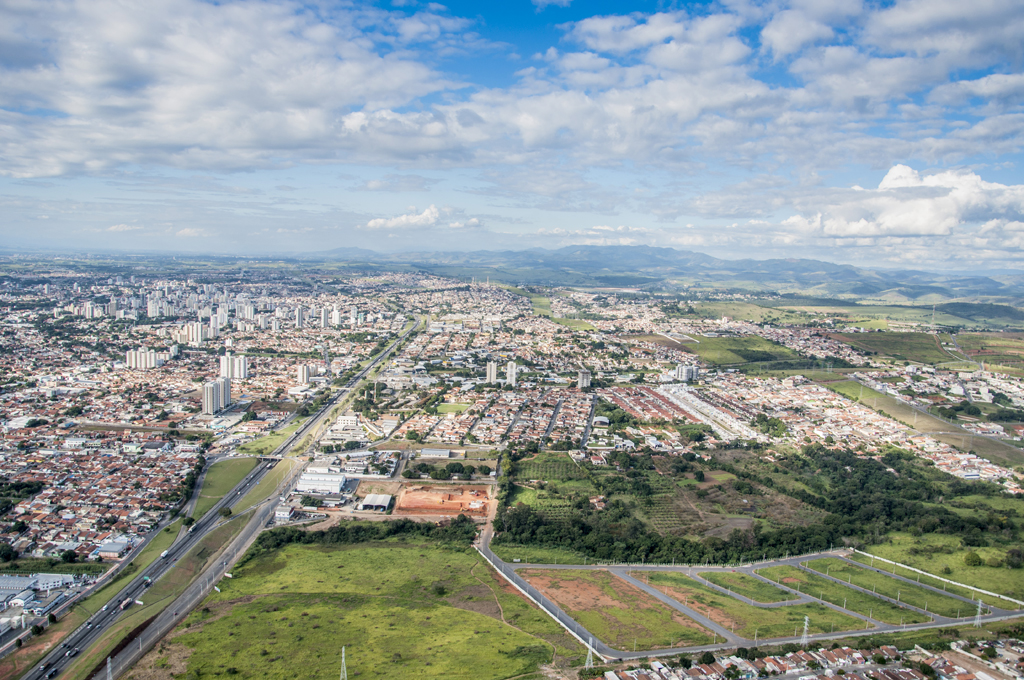 Festa de 372 anos começa na Câmara de Taubaté