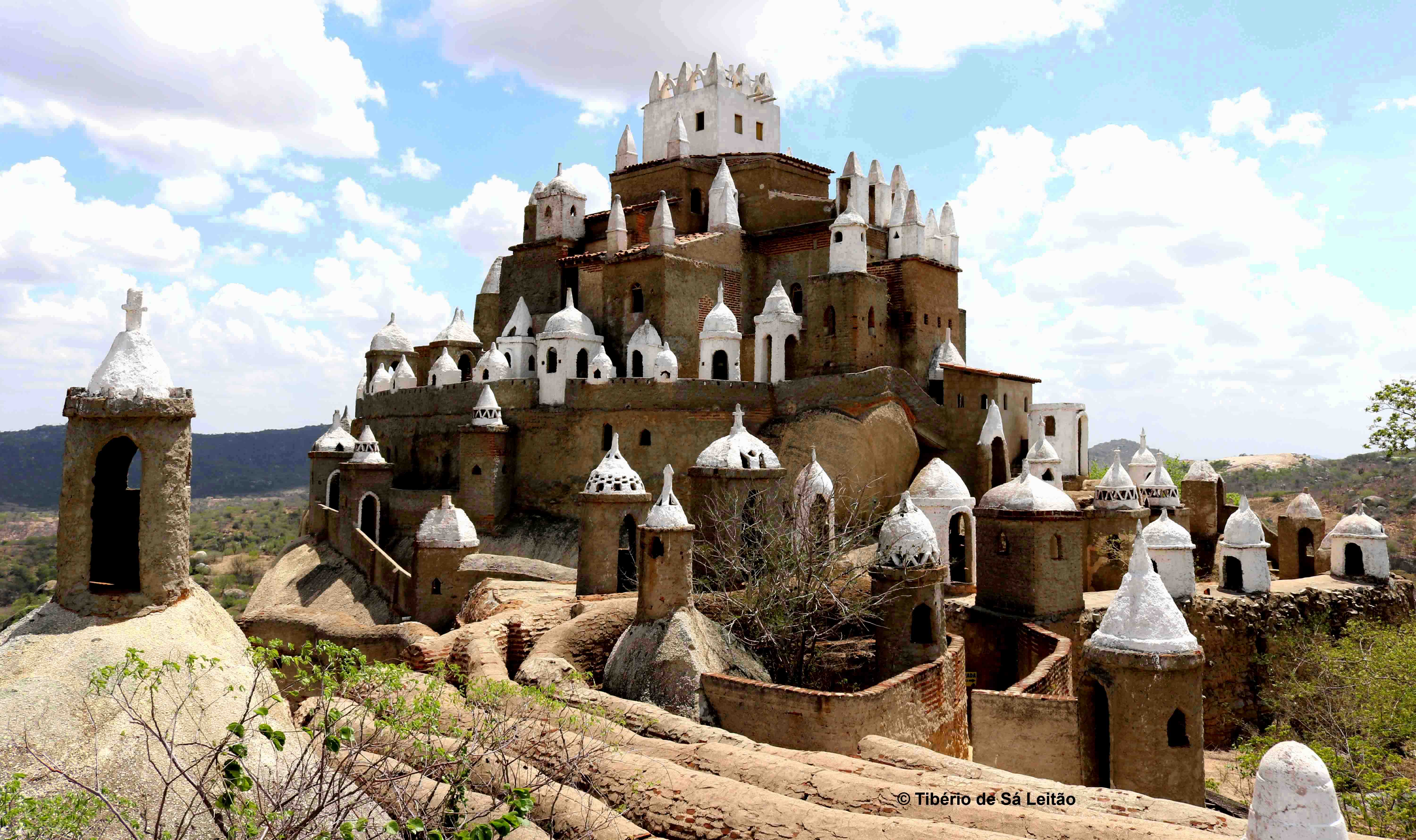 Santo Verbo – Um Castelo no Agreste Potiguar