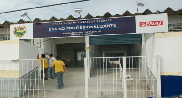 Escolas do Trabalho de Taubaté oferecem 76 vagas remanescentes