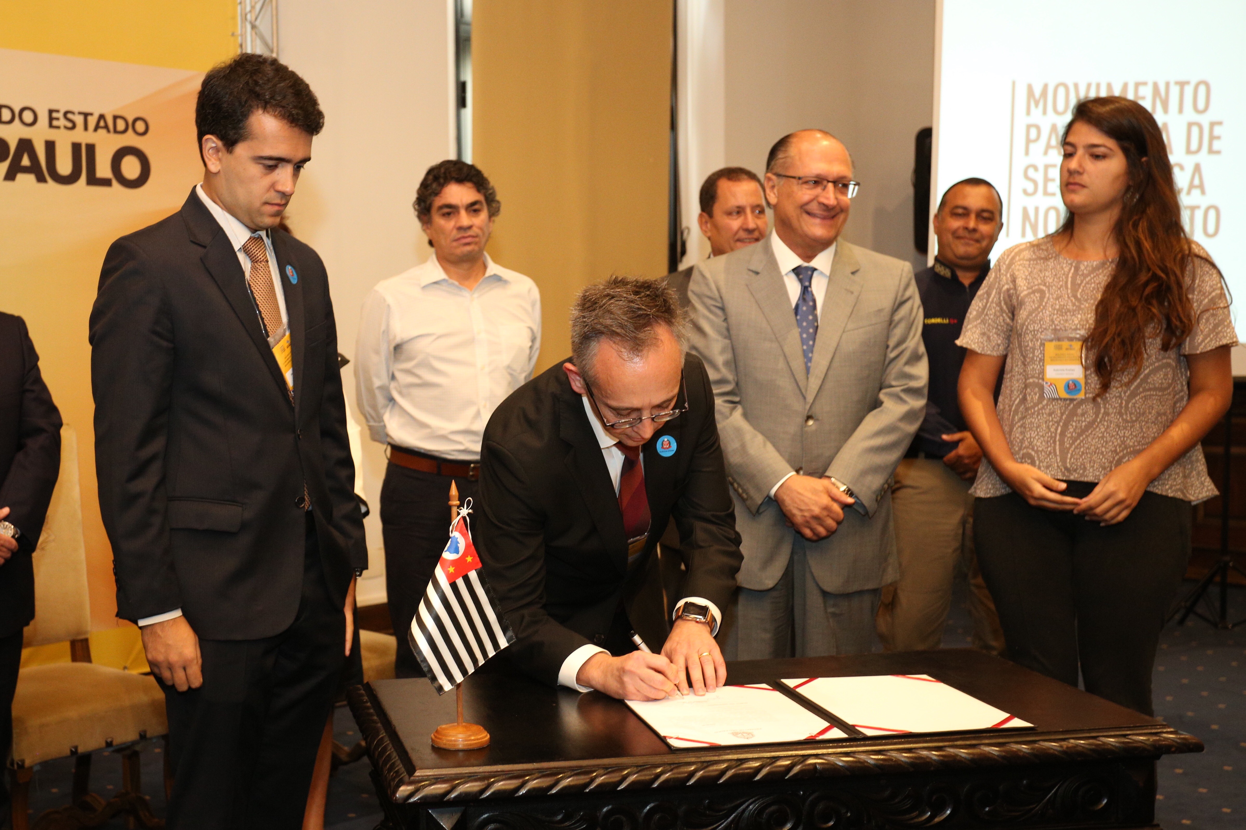 Parceria entre Fundação VW e governo do estado