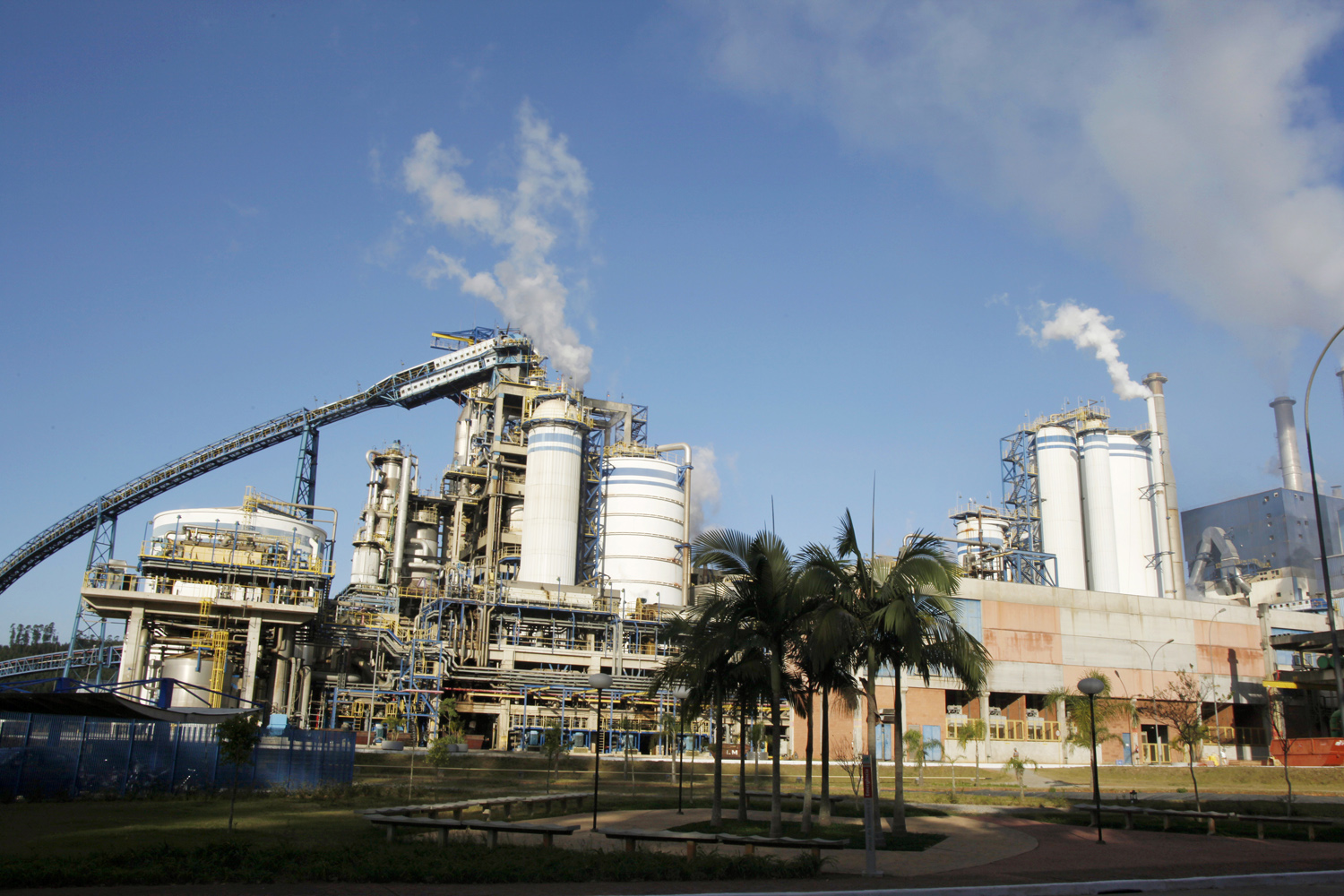 Fibria oferece curso de empreendedorismo para jovens de Jacareí