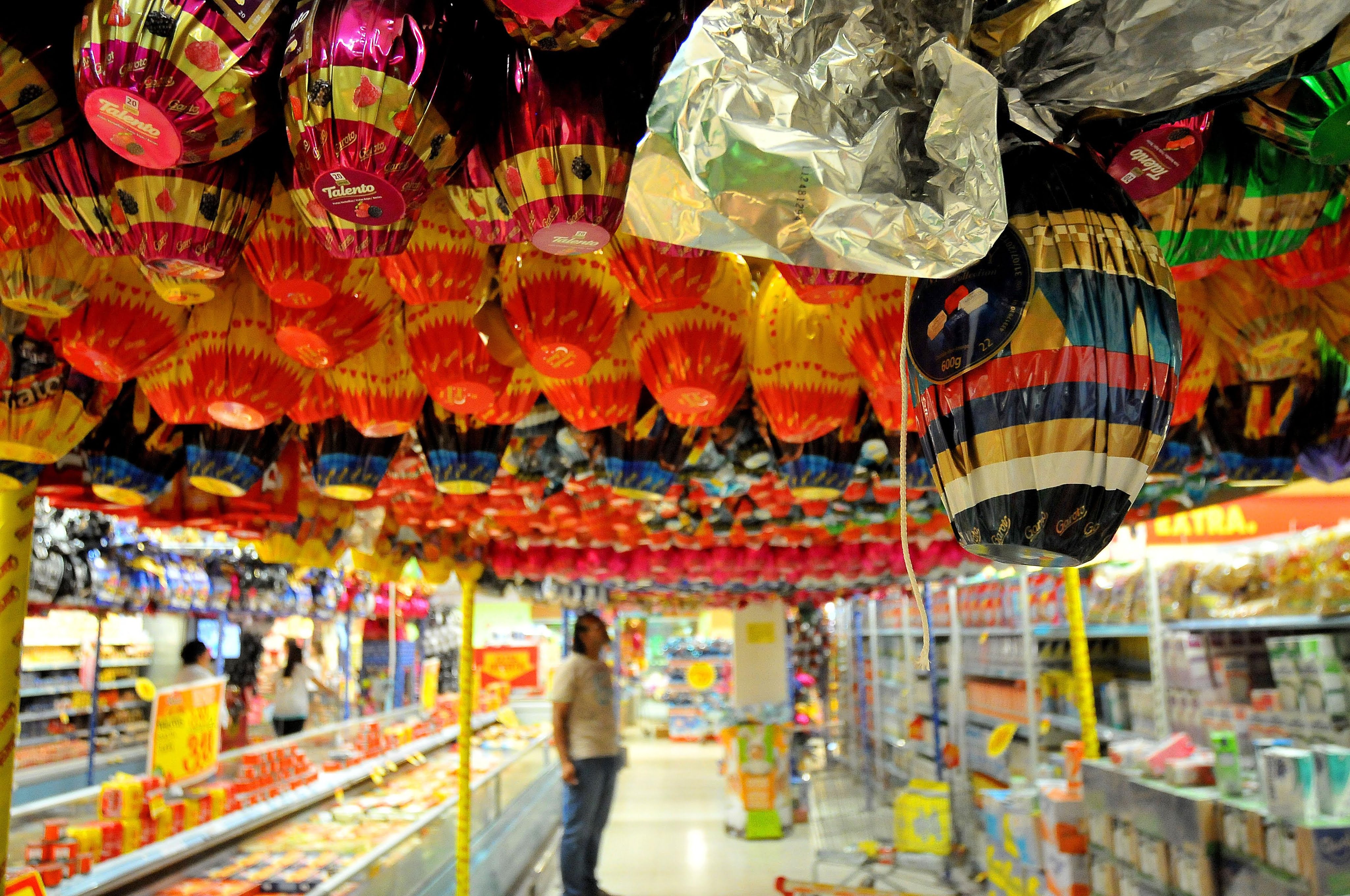 CNC estima que varejo criará 10,6 mil empregos temporários na Páscoa