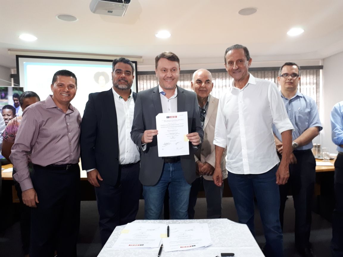 Fibria assina contrato com o SESI-SP  e renova as atividades do Programa  Atleta do Futuro 2018