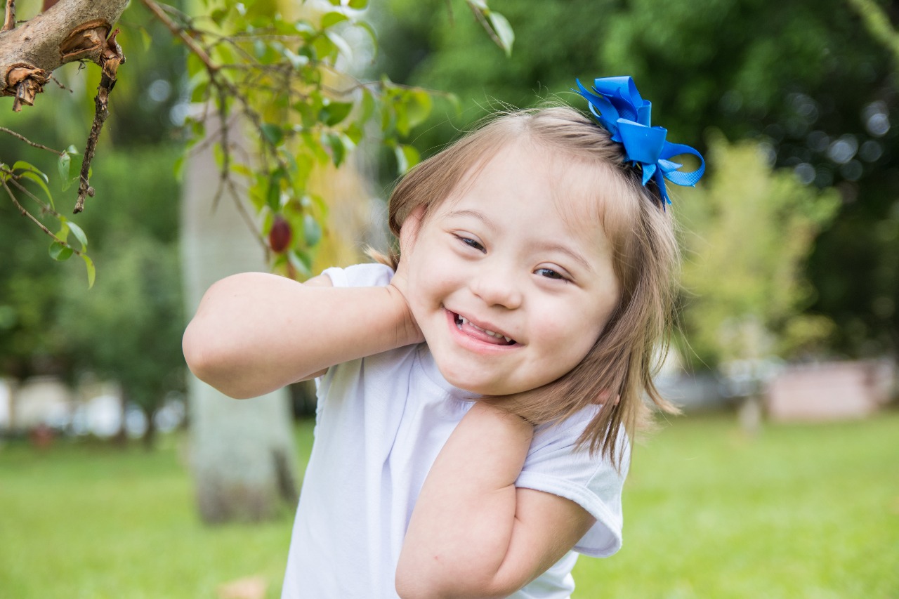 Taubaté Shopping recebe exposição de conscientização  da Síndrome de Down