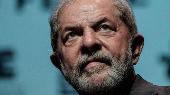 Se entregar ou resistir? A encruzilhada de Lula diante da ordem de prisão