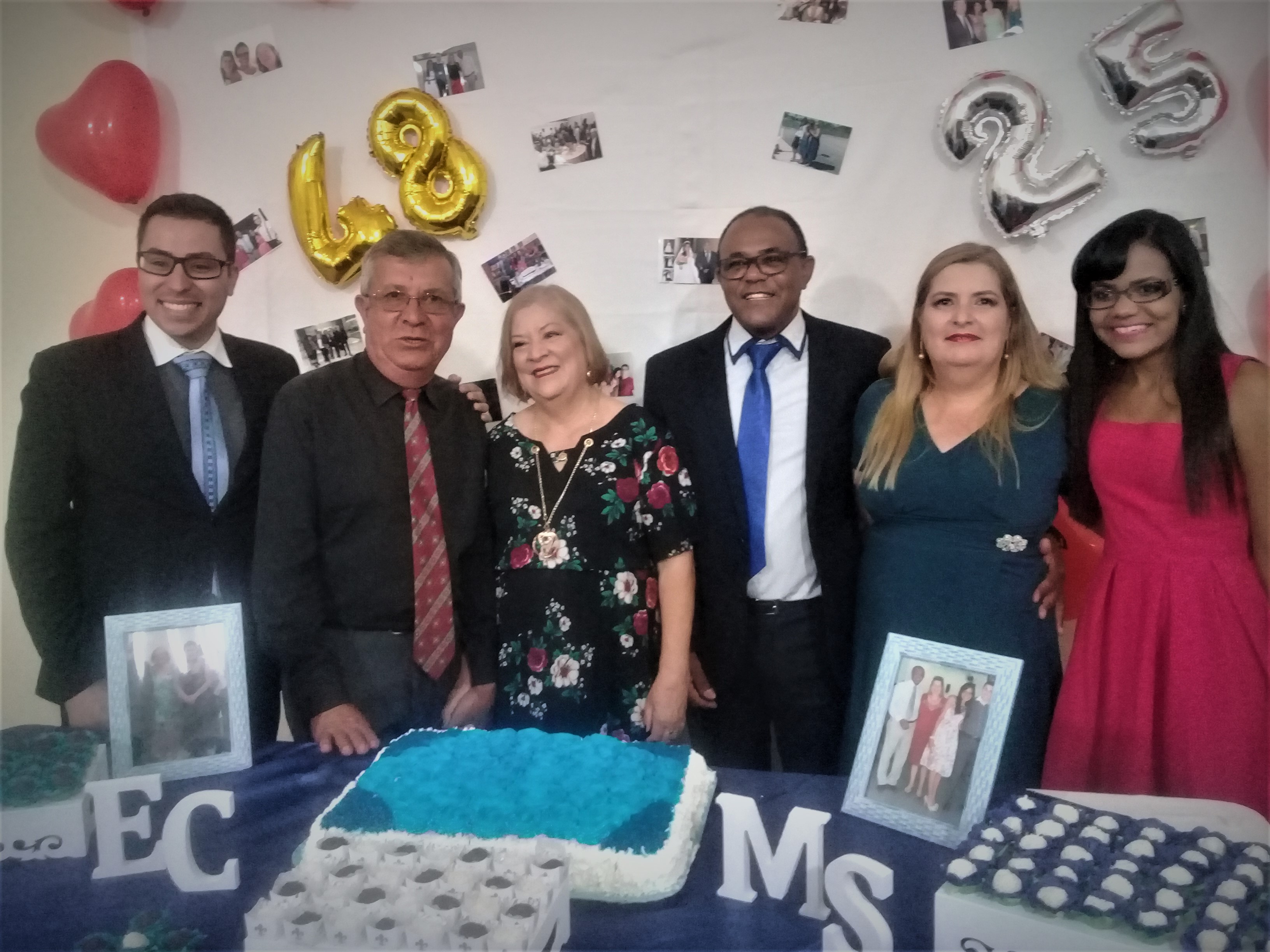 Noite de autógrafo de Jaqueline Bigaton Porto