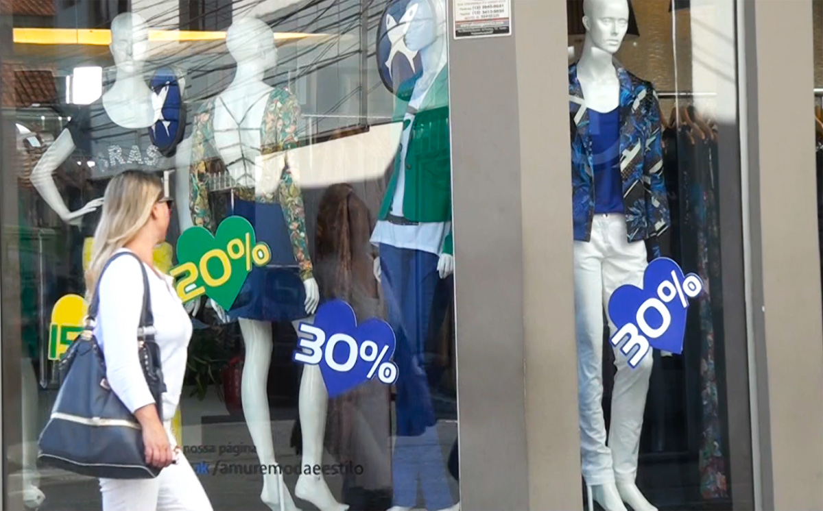 Copa do Mundo e Dia dos Namorados devem impulsionar o comércio na região