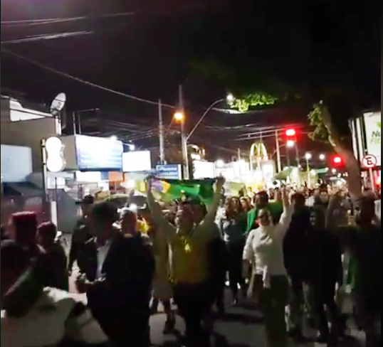 Taubaté apoiando  os caminhoneiros