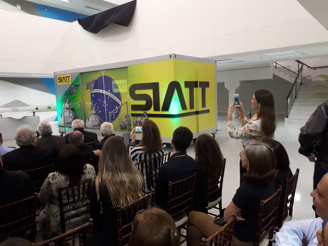 Empresa inaugura modernos laboratórios