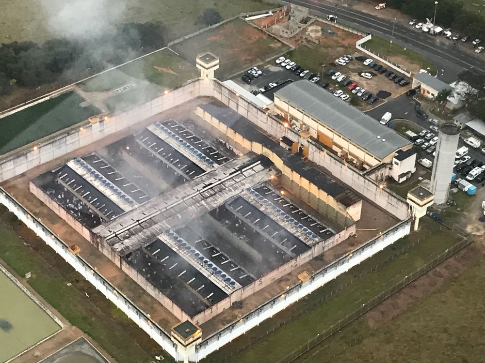 Rebelião continua no CDP de Taubaté