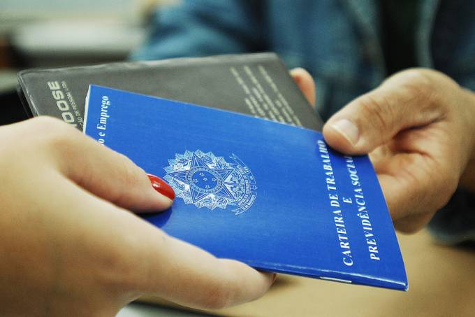 Profissionais do Vale do Paraíba usam plataforma online para driblar desemprego