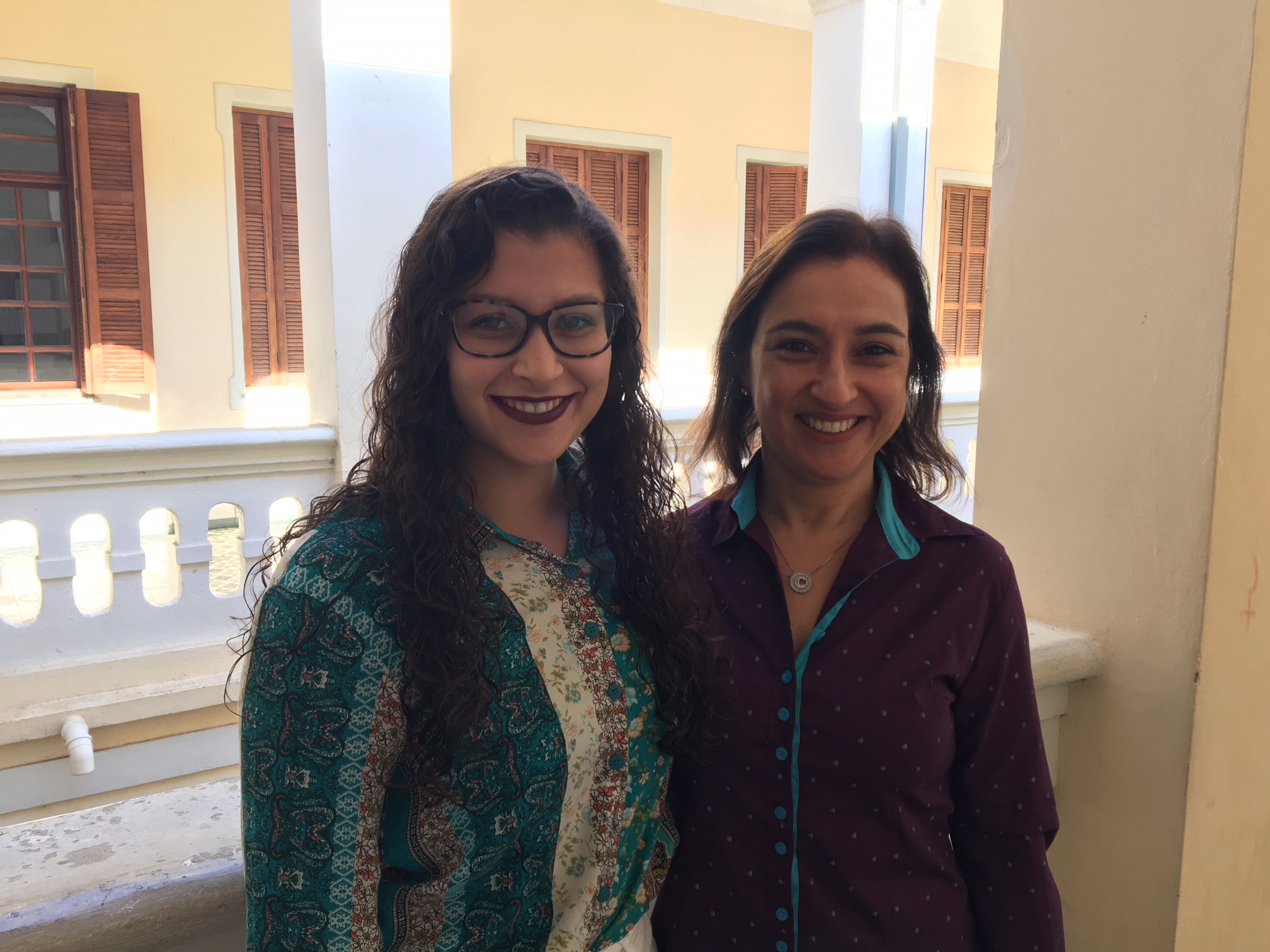 Violência contra a mulher é tema de pesquisa de ex-alunas de Enfermagem