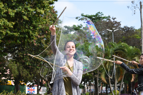 Praças da cidade passam por  intervenções artísticas feitas por alunos de Arquitetura e Urbanismo
