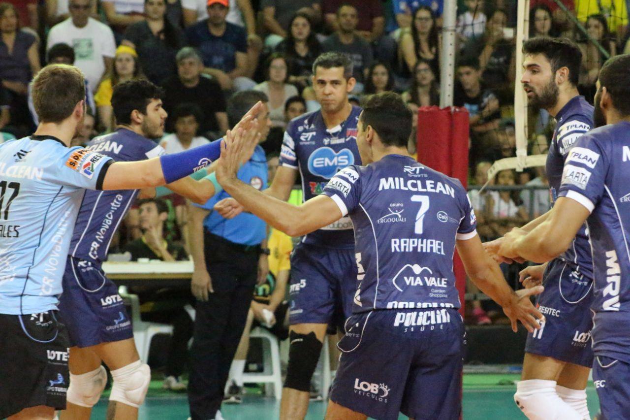 Hoje tem troca de ingressos para a partida EMS Taubaté Funvic e Sesi SP