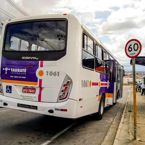 Mãe não pode ter sossego com filho no ônibus