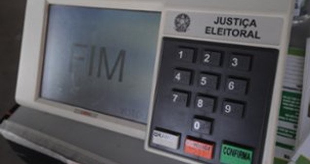 Observadores da OEA voltam ao Brasil para o segundo turno das eleições