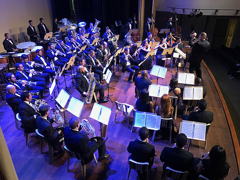 Banda Sinfônica se apresenta no Metrópole
