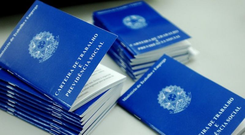 Correios iniciam por SP projeto para emissão de carteira de trabalho