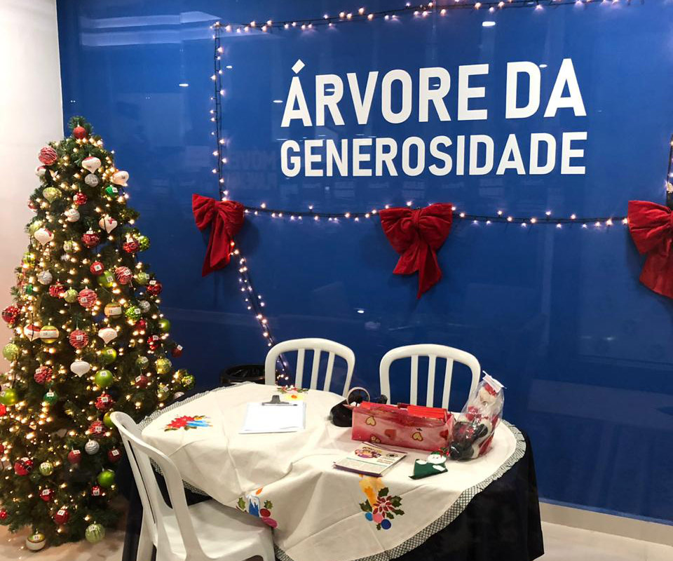 Árvore da Generosidade já está no Taubaté Shopping