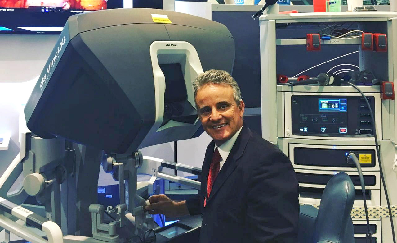 Novembro Azul: Urologista alerta homens para doenças