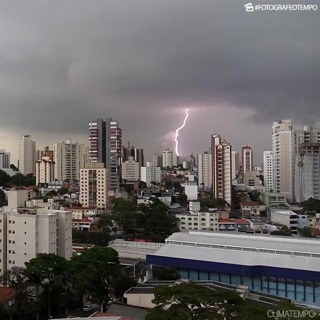 Vale do Paraíba recebe alerta sobre risco de temporais