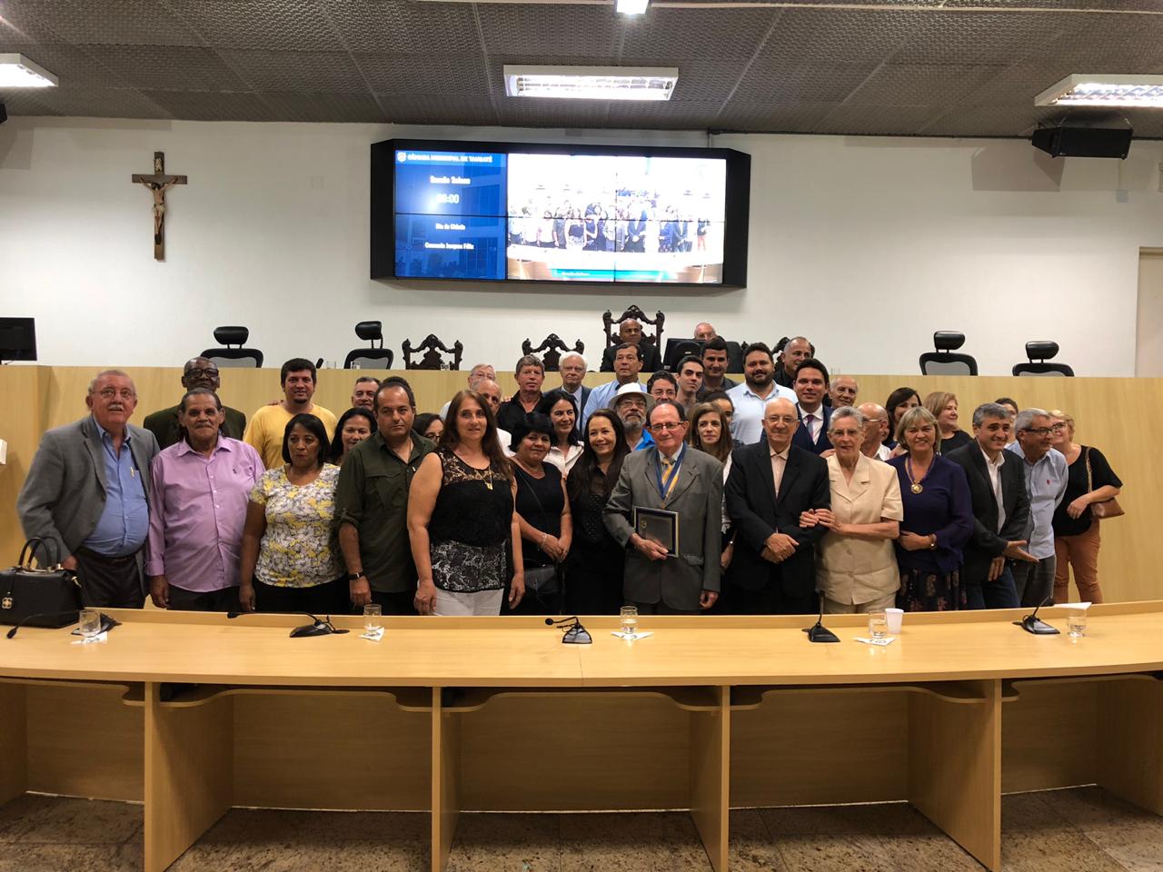 Por iniciativa de Guará Filho, Bernardo Ortiz recebe  Comenda Jacques Félix