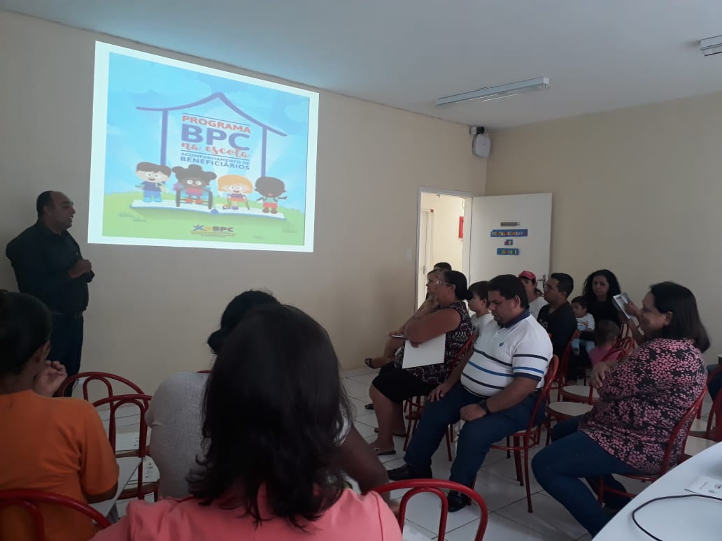 Cras promove oficina temática do programa BPC na Escola