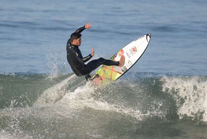 Gabriel Medina conquista bicampeonato mundial