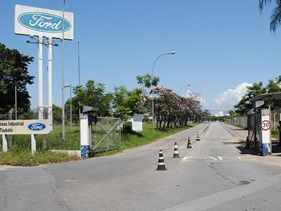 Greve na fábrica da Ford Taubaté